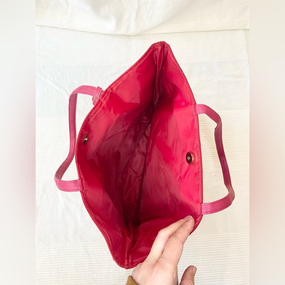 SHISEIDO Ginza Tokyo Large Red and Pink Tote Bag - Picture 8 of 11